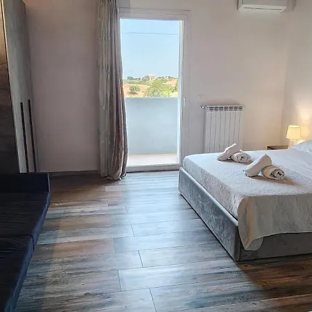 Paradise Bed & Breakfast Cappelle sul Tavo